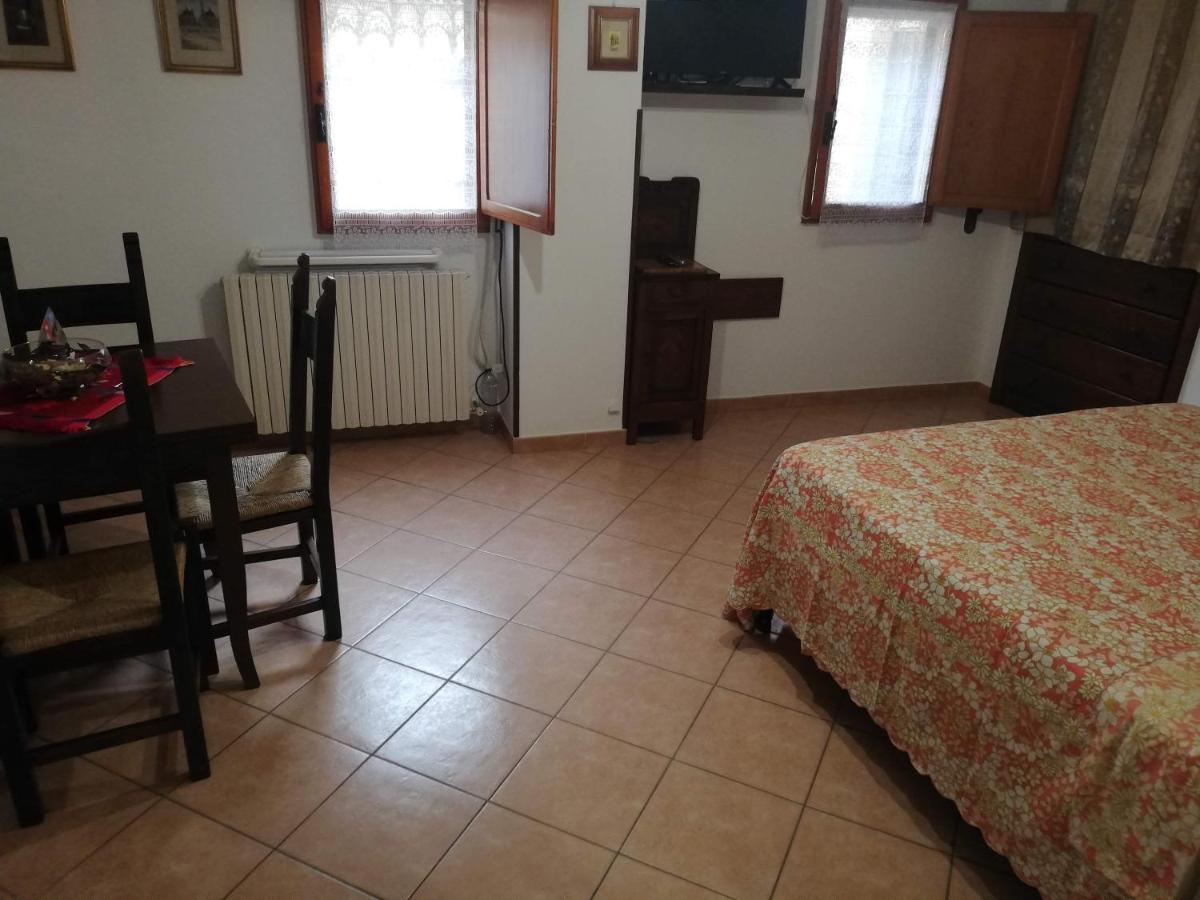 La Casina Di Assisi Villa Bagian luar foto