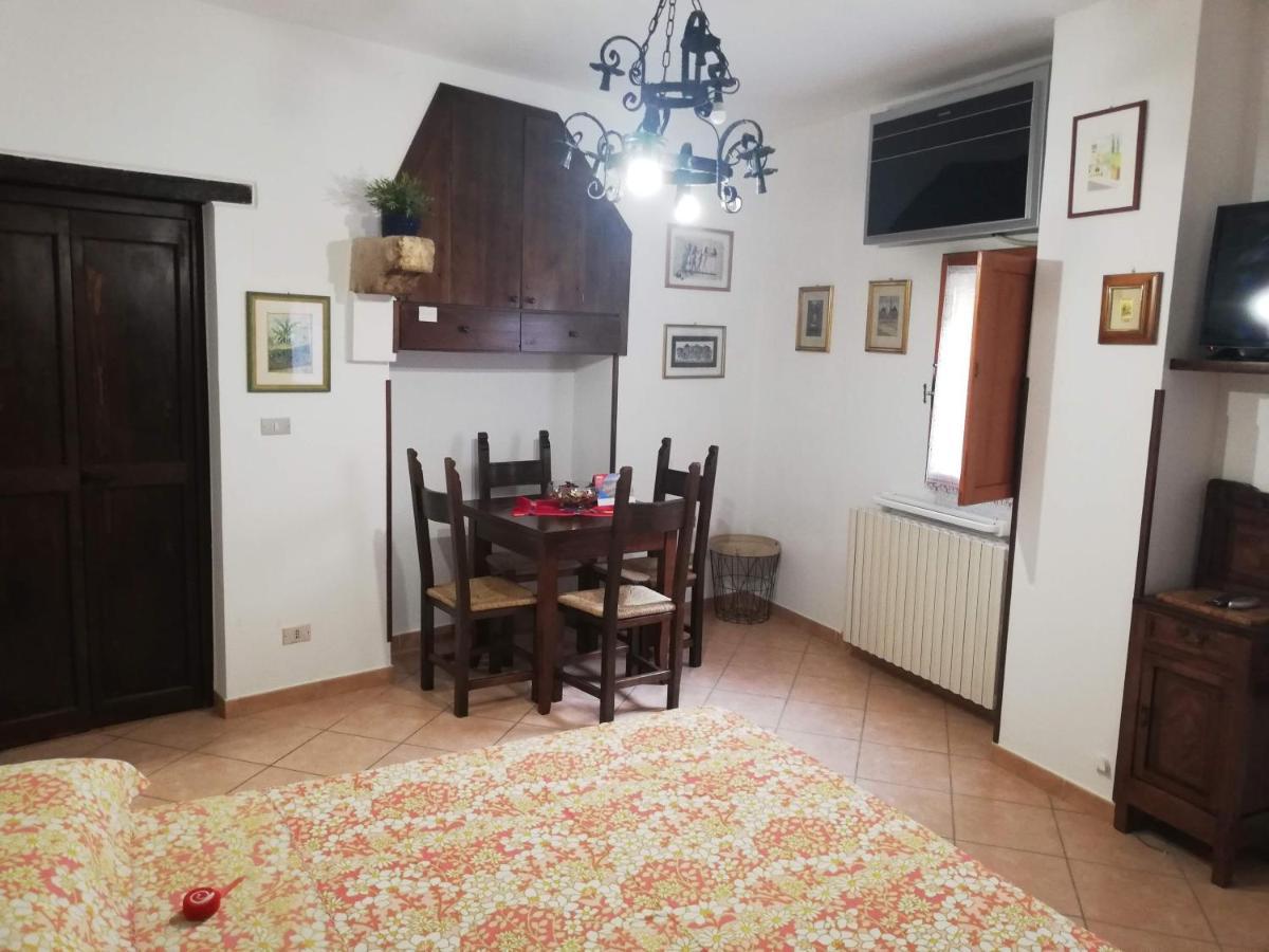 La Casina Di Assisi Villa Bagian luar foto